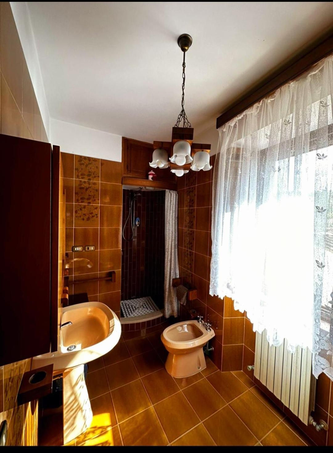 A Collodi Io & Mamma100 M Dal Parco Di Pinocchio Bed & Breakfast Стая снимка